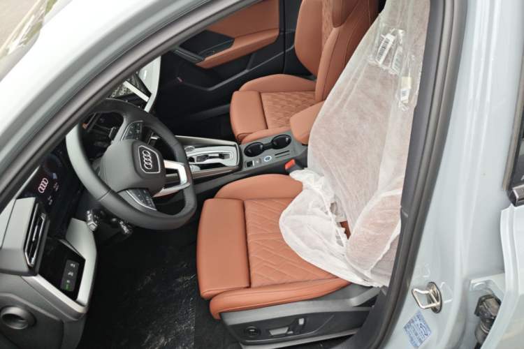 Used Audi A3 2026 A3L Limousine 35 TFSI Prestige Edition Left Front Seat