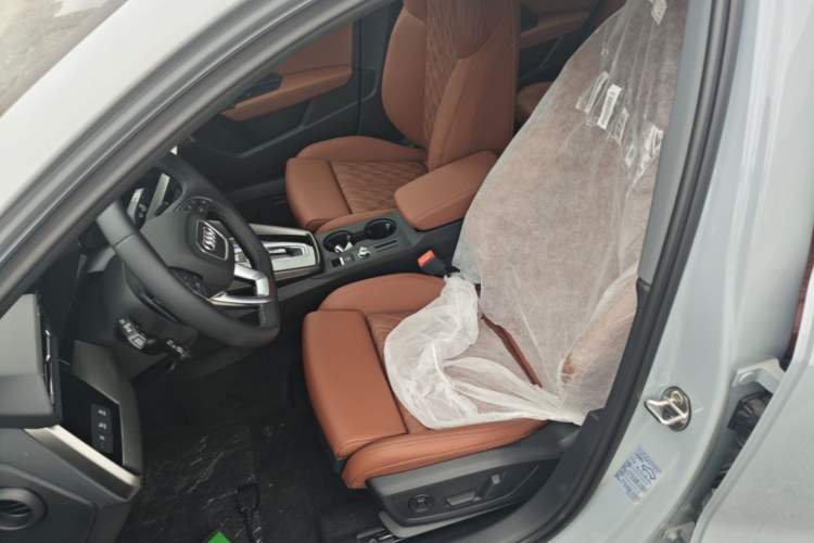 Used Audi A3 2026 Sportback 35 TFSI Prestige Edition + Luxury Selection Package Left Front Seat