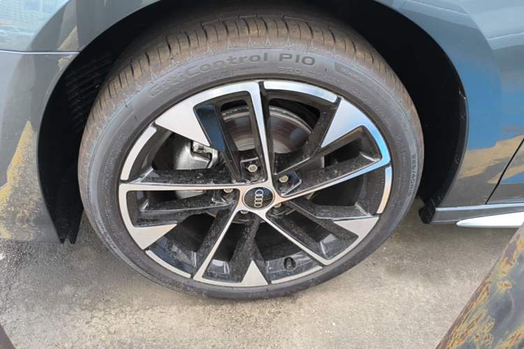 Used Audi A3 2026 A3L Limousine 35 TFSI Prestige Edition Left Front Wheel Hub