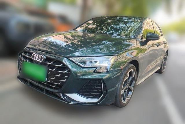 Używany Audi A3 2026 Sportback 35 TFSI Prestige Edition