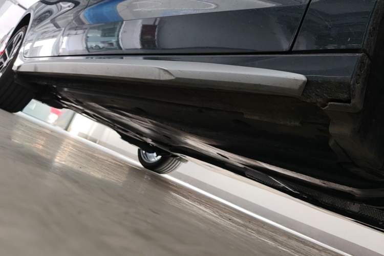 Used Audi A3 2026 A3L Limousine 35 TFSI Prestige Edition Right Side Sill