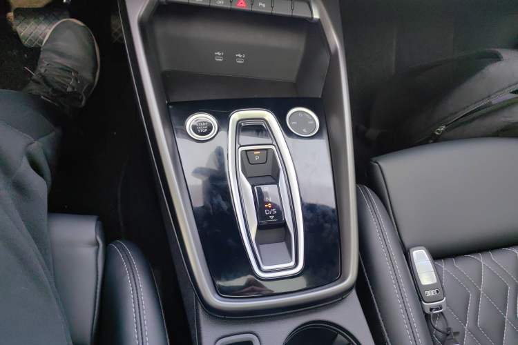 Used Audi A3 2026 Sportback 35 TFSI Prestige Edition Gear Lever