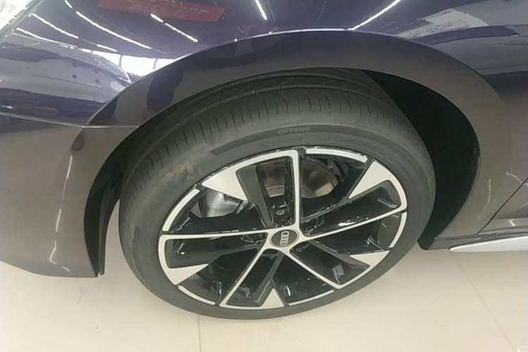 Used Audi A3 2026 A3L Limousine 35 TFSI Prestige Edition Left Front Wheel Hub
