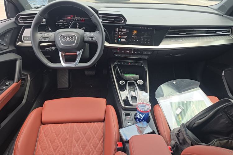 Used Audi A3 2026 Sportback 35 TFSI Prestige Edition + Luxury Selection Package Center Console