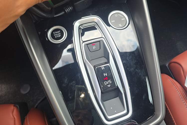 Used Audi A3 2026 Sportback 35 TFSI Prestige Edition + Luxury Selection Package Gear Lever