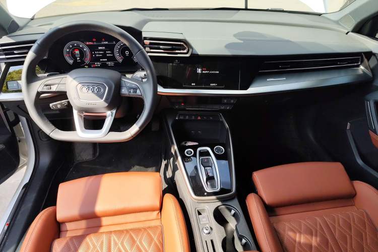 Used Audi A3 2026 A3L Limousine 35 TFSI Prestige Edition + Luxury Selection Package Audio And AC Panel