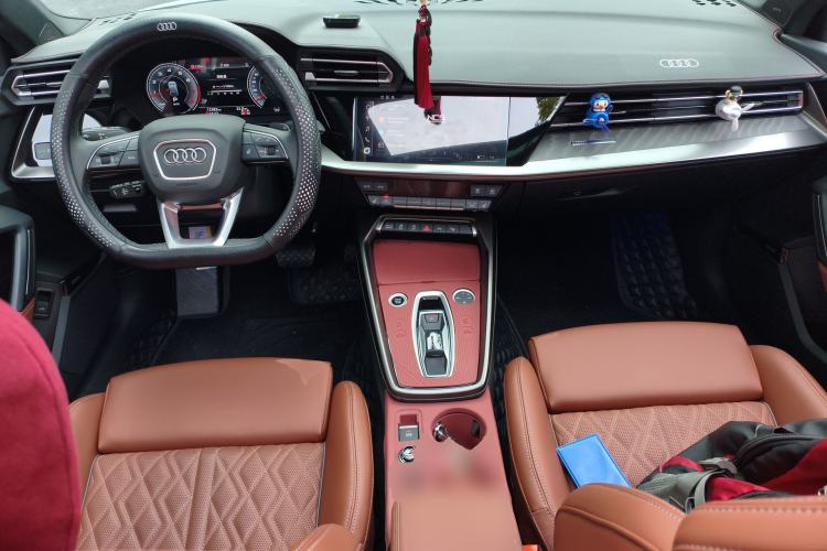 Used Audi A3 2026 Sportback 35 TFSI Prestige Edition + Luxury Selection Package Center Console