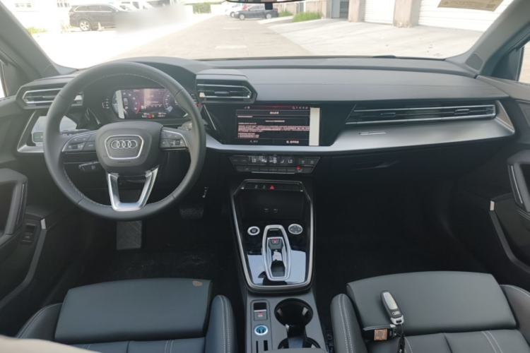 Used Audi A3 2026 A3L Limousine 35 TFSI Enjoyment Edition Center Console