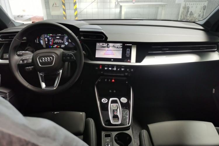 Used Audi A3 2026 A3L Limousine 35 TFSI Enjoyment Edition Center Console