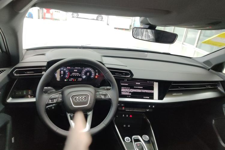 Used Audi A3 2026 A3L Limousine 35 TFSI Enjoyment Edition Center Console
