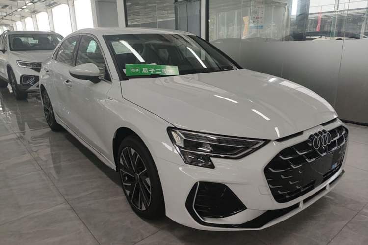 Used Audi A3 2026 A3L Limousine 35 TFSI Enjoyment Edition Front Right 45 Deg
