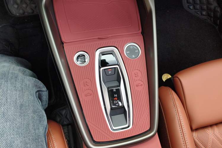 Used Audi A3 2026 Sportback 35 TFSI Prestige Edition + Luxury Selection Package Gear Lever