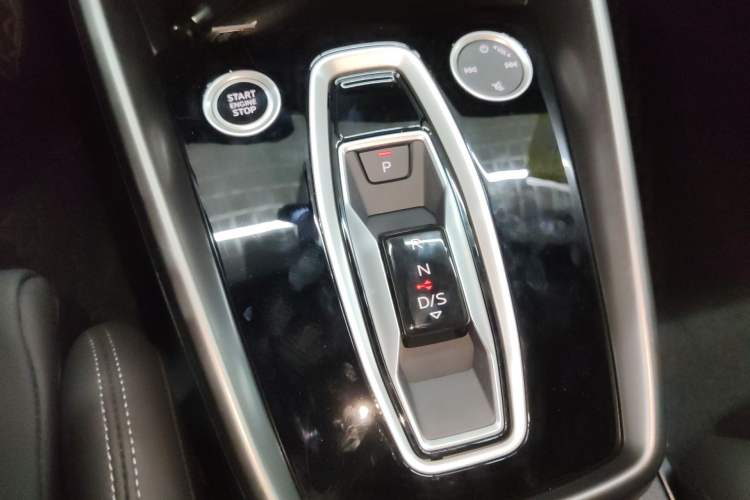 Used Audi A3 2026 A3L Limousine 35 TFSI Enjoyment Edition Gear Lever