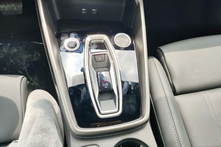 Used Audi A3 2026 A3L Limousine 35 TFSI Enjoyment Edition Gear Lever