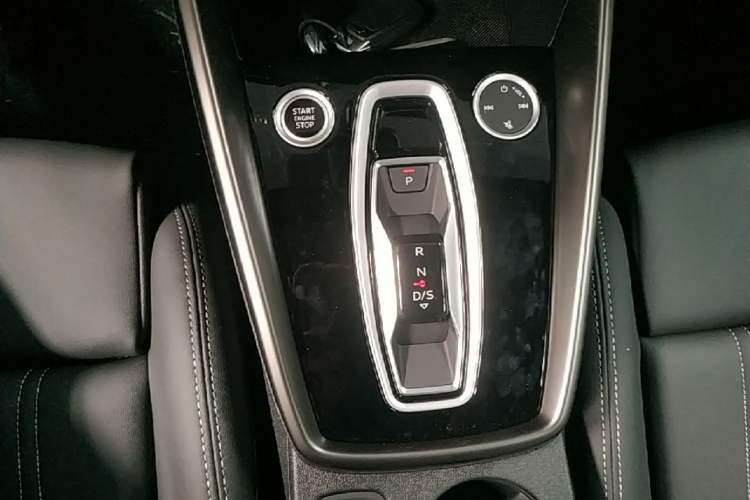 Used Audi A3 2026 A3L Limousine 35 TFSI Enjoyment Edition Gear Lever