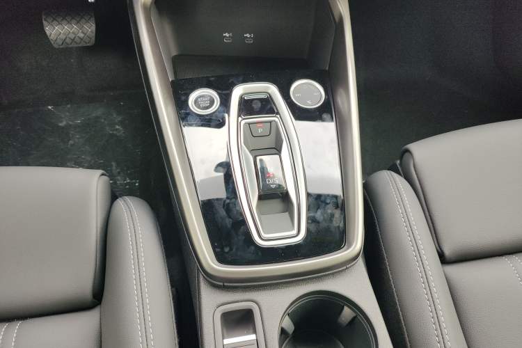 Used Audi A3 2026 A3L Limousine 35 TFSI Enjoyment Edition Gear Lever