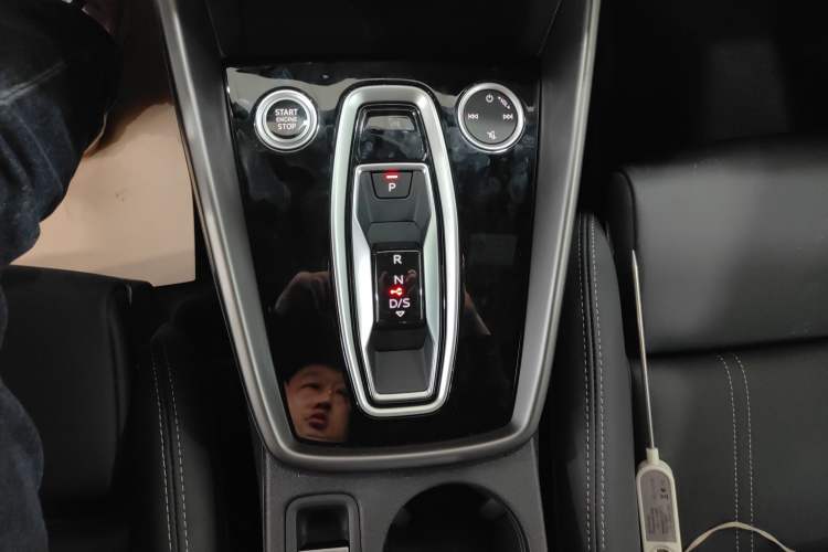 Used Audi A3 2026 Sportback 35 TFSI Enjoyment Edition Gear Lever