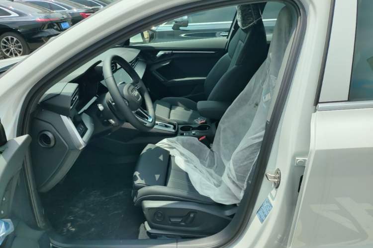 Used Audi A3 2026 A3L Limousine 35 TFSI Enjoyment Edition Left Front Seat