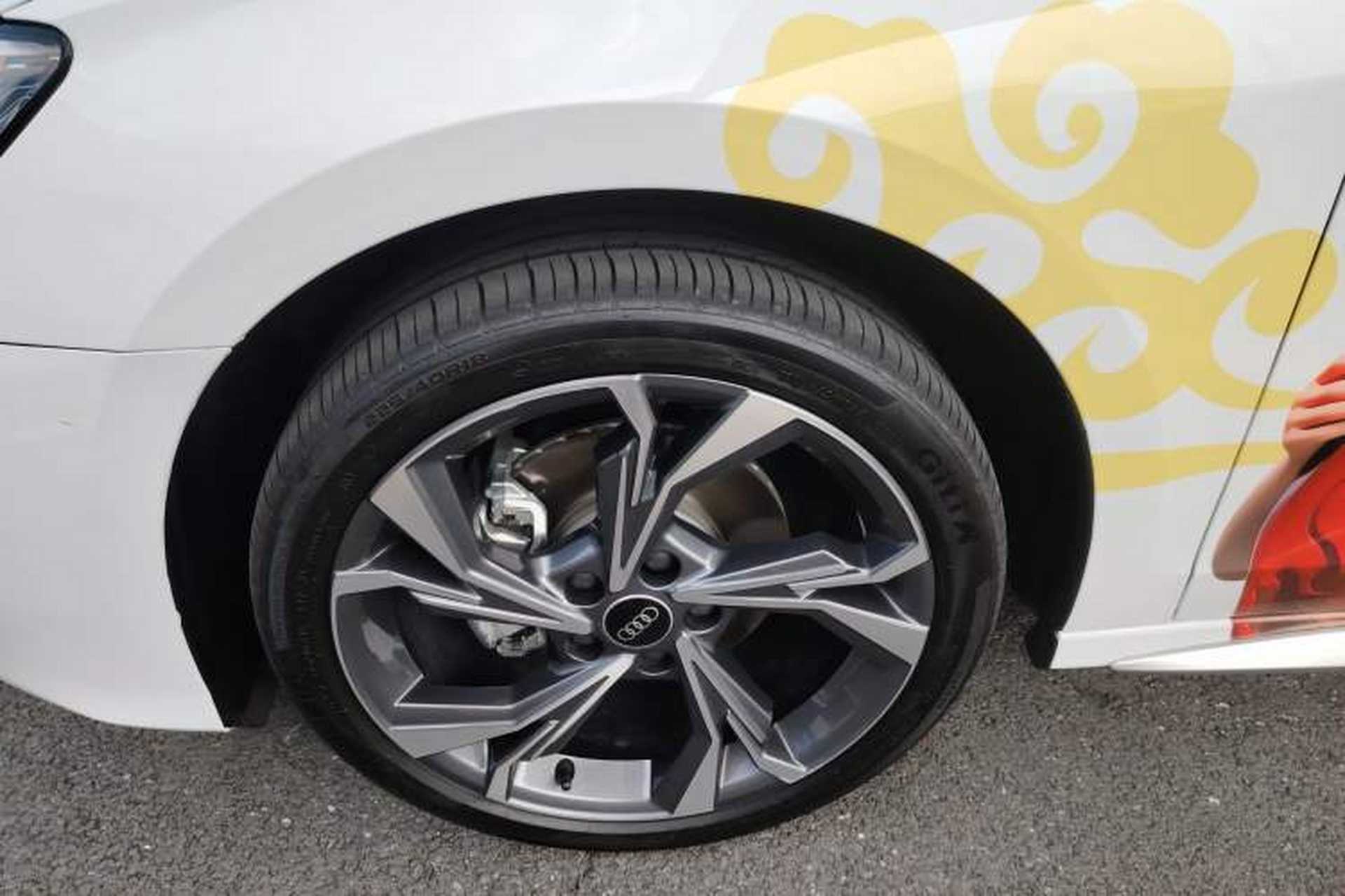 Used Audi A3 2026 Sportback 35 TFSI Prestige Edition Left Front Wheel Hub