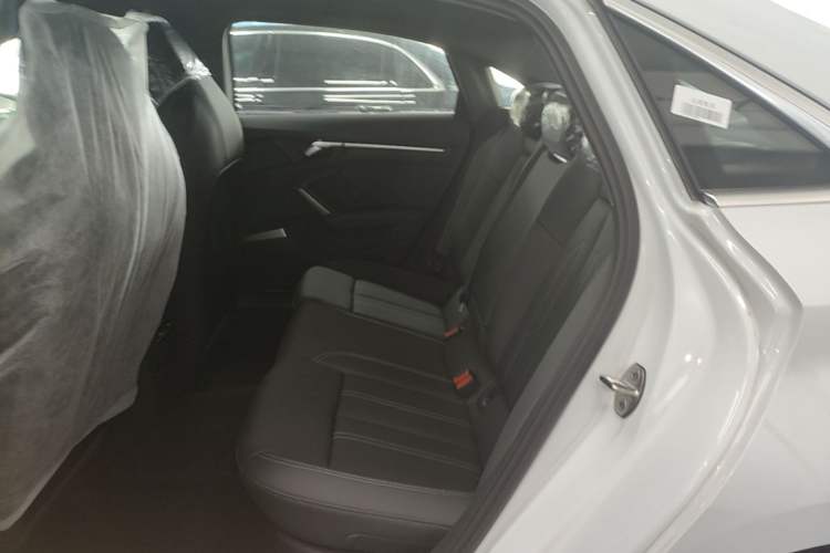 Used Audi A3 2026 A3L Limousine 35 TFSI Enjoyment Edition Left Rear Seat