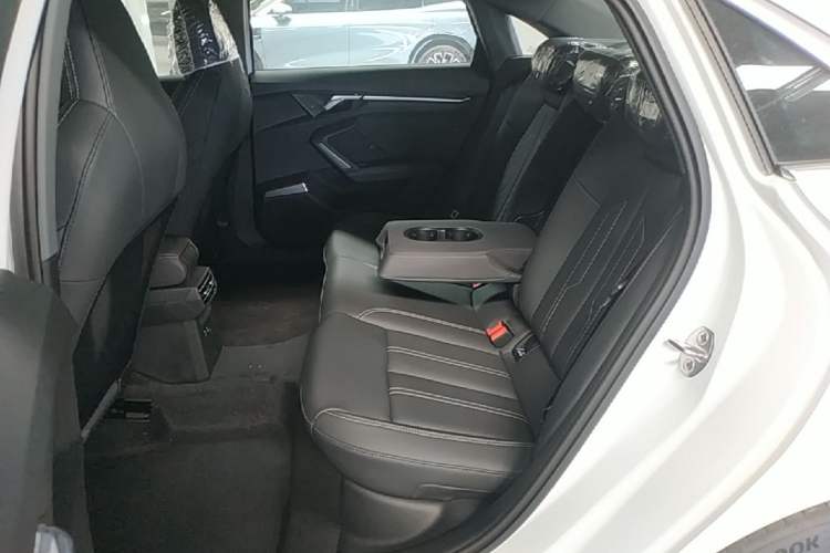 Used Audi A3 2026 A3L Limousine 35 TFSI Enjoyment Edition Left Rear Seat