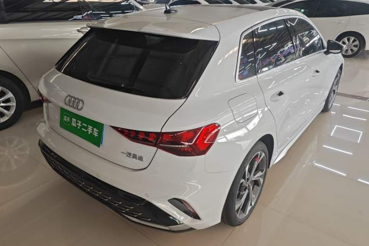 Used Audi A3 2026 Sportback 35 TFSI Prestige Edition Rear Right 45 Deg