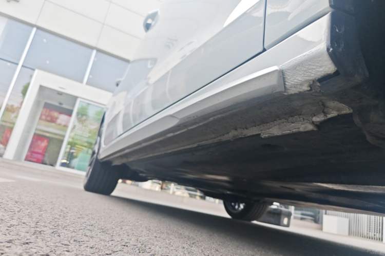 Used Audi A3 2026 A3L Limousine 35 TFSI Prestige Edition Right Side Sill