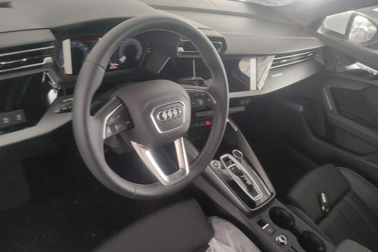 Used Audi A3 2026 A3L Limousine 35 TFSI Enjoyment Edition Steering Wheel