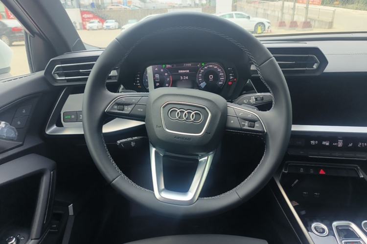 Used Audi A3 2026 A3L Limousine 35 TFSI Enjoyment Edition Steering Wheel