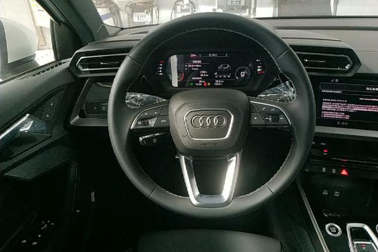 Used Audi A3 2026 A3L Limousine 35 TFSI Enjoyment Edition Steering Wheel