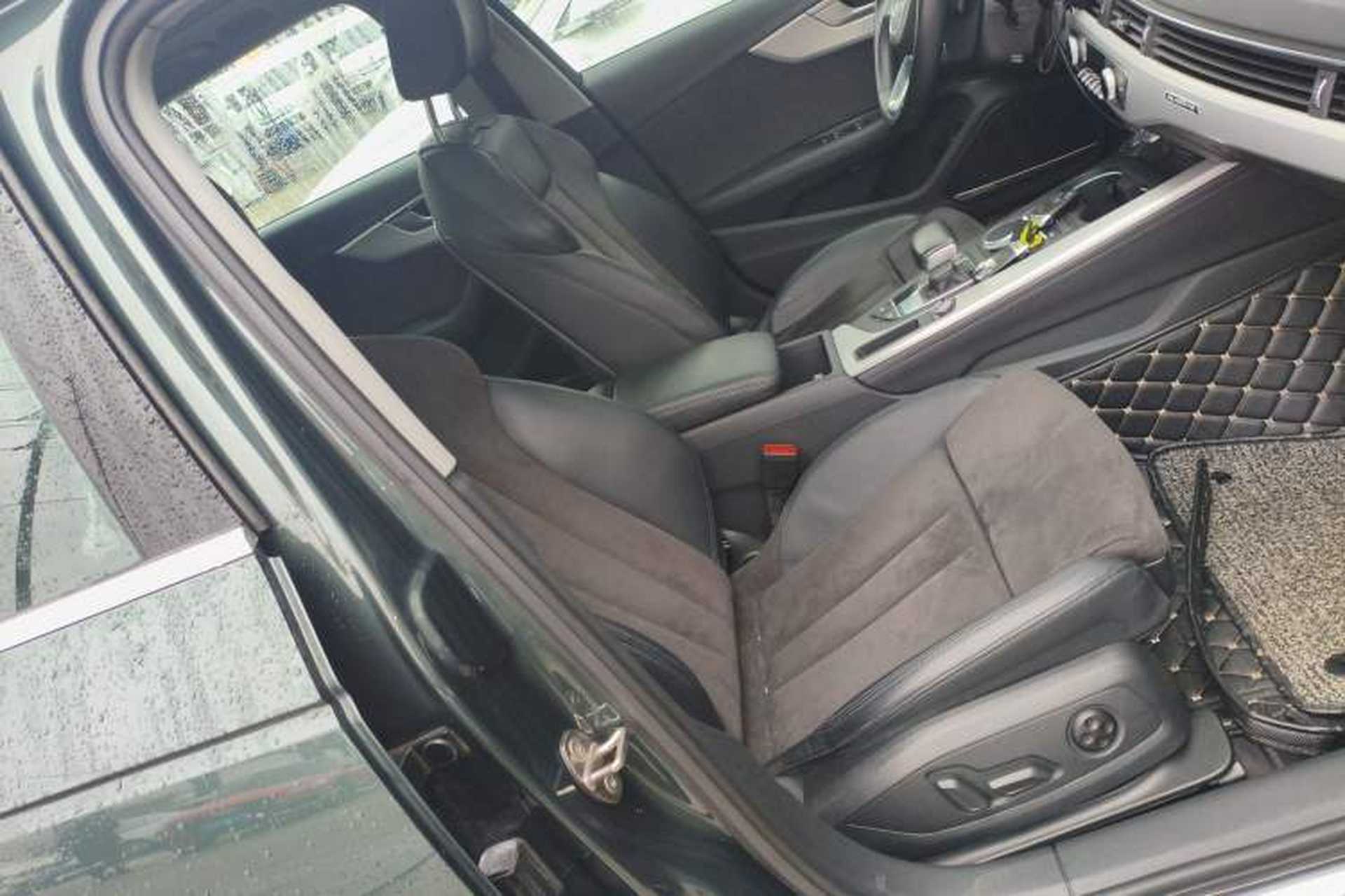 Used Audi A4 2019 45 TFSI allroad quattro Sport model Right Front Seat
