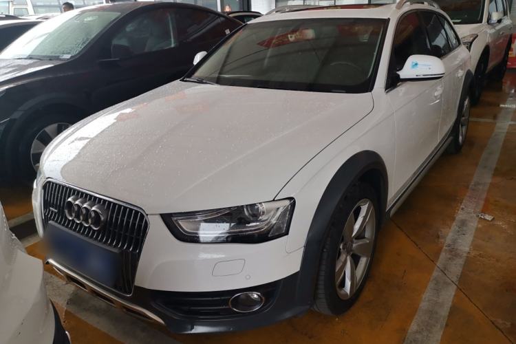 Used Audi A4 2014 40 TFSI allroad quattro plus version Exterior 1