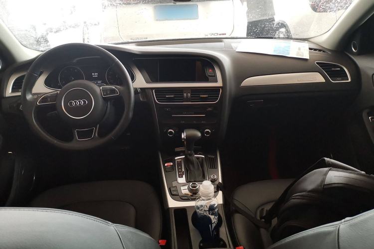Used Audi A4 2014 40 TFSI allroad quattro plus version Interior 2