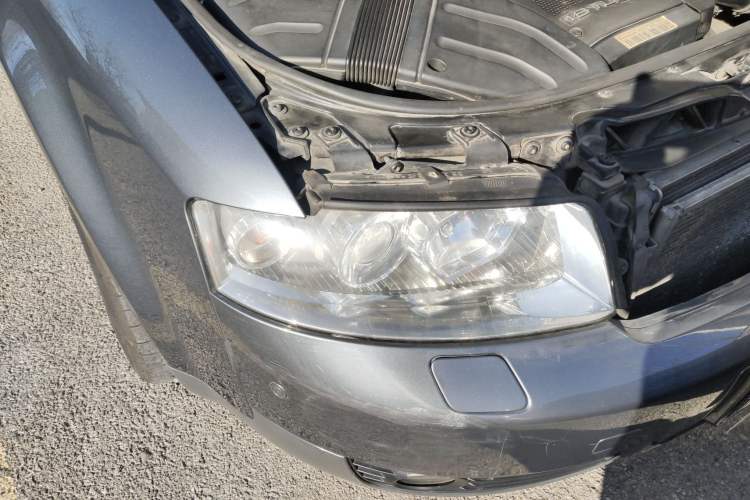 Used Audi A4 2004 1.8T Technology Edition Right Front Headlight
