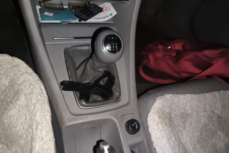 Used Audi A4 2006 1.8T manual base Gear Lever