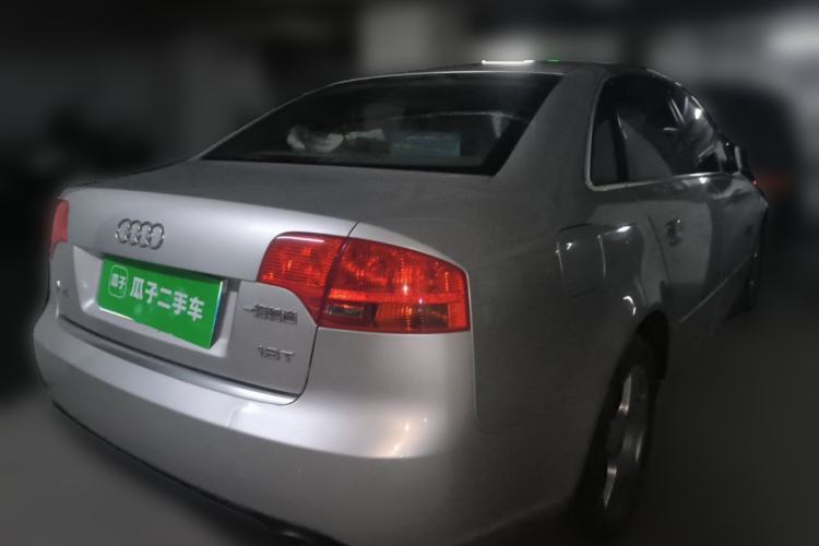 Used Audi A4 2006 1.8T manual base Rear Right 45 Deg