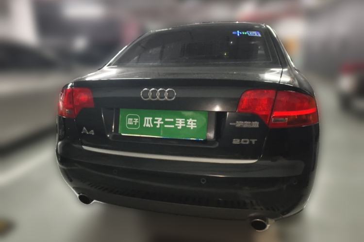 Used Audi A4 2007 2.0T automatic luxury version Rear