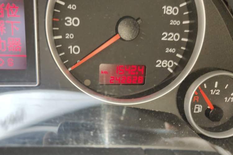 Used Audi A4 2007 1.8T automatic comfort version Odometer Close Up