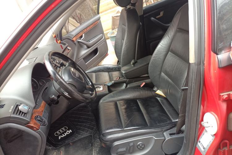 Used Audi A4 2007 1.8T automatic standard version Left Front Seat
