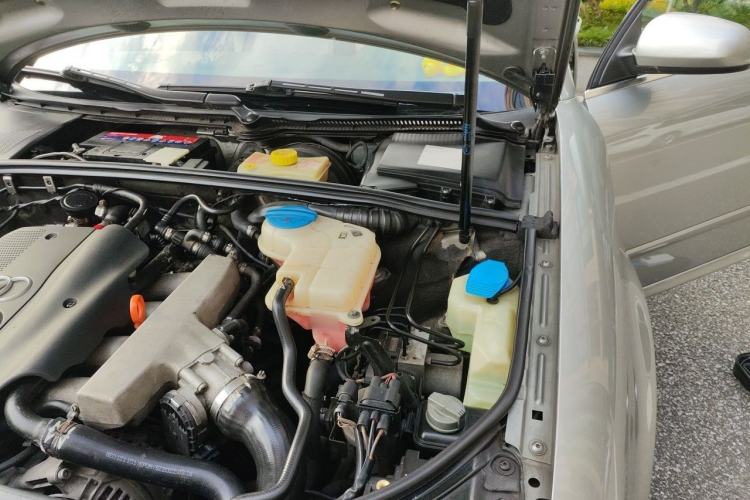 Used Audi A4 2007 1.8T automatic luxury edition Engine Bay Left