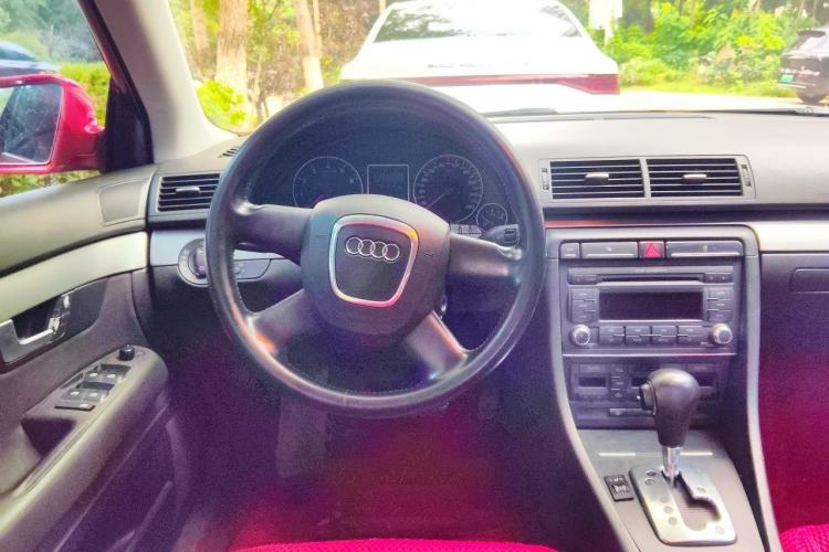 Used Audi A4 2008 2.0T Personalized Style Edition Steering Wheel