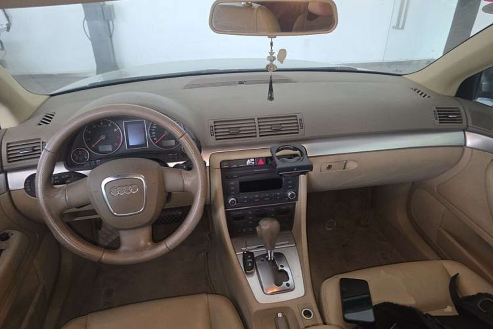 Used Audi A4 2008 2.0T Automatic Luxury Edition Center Console