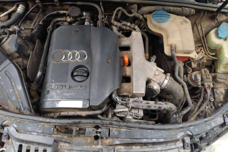 Used Audi A4 2008 1.8T automatic comfort version Engine Bay