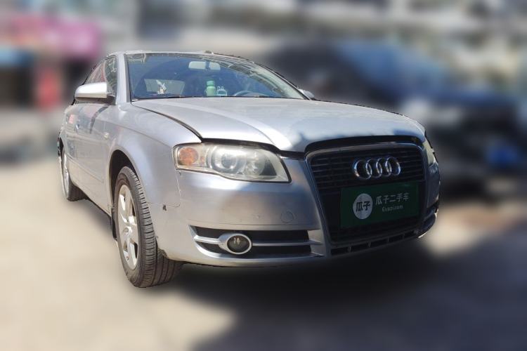 Used Audi A4 2008 1.8T manual Comfort trim level Front Right 45 Deg