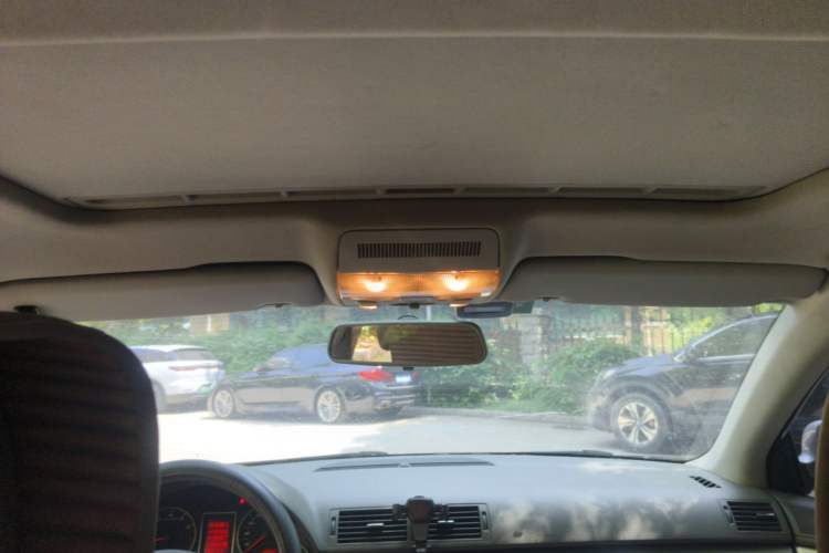 Used Audi A4 2008 1.8T automatic comfort version Headliner