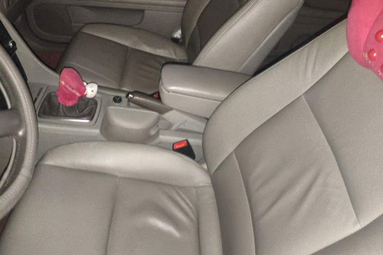 Used Audi A4 2008 1.8T manual Comfort trim level Left Front Seat