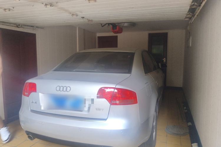Used Audi A4 2008 1.8T manual Comfort trim level Rear Right 45 Deg