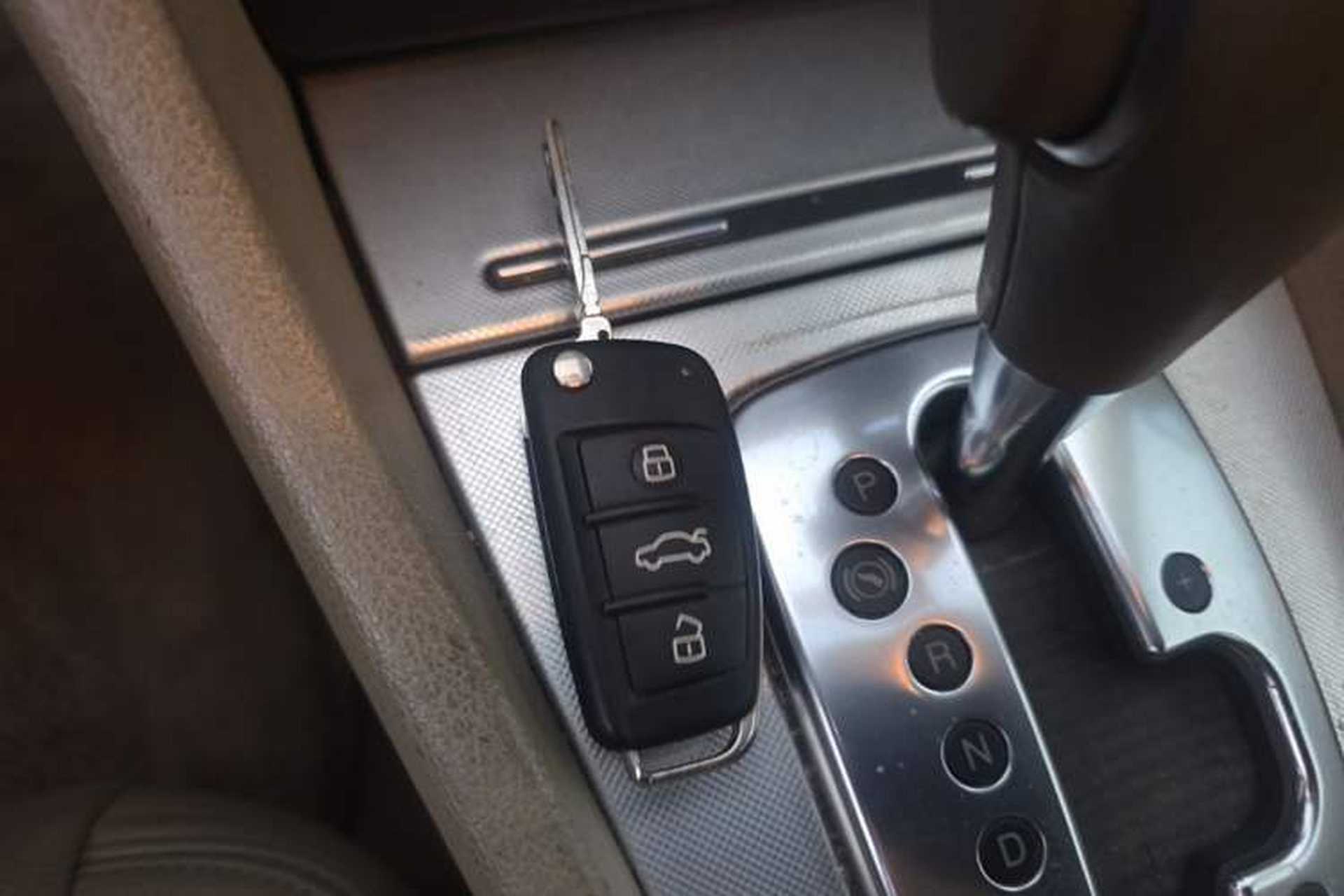 Used Audi A4 2008 2.0T Automatic Luxury Edition Vehicle Key