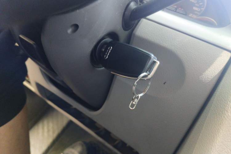 Used Audi A4 2008 1.8T automatic comfort version Vehicle Key