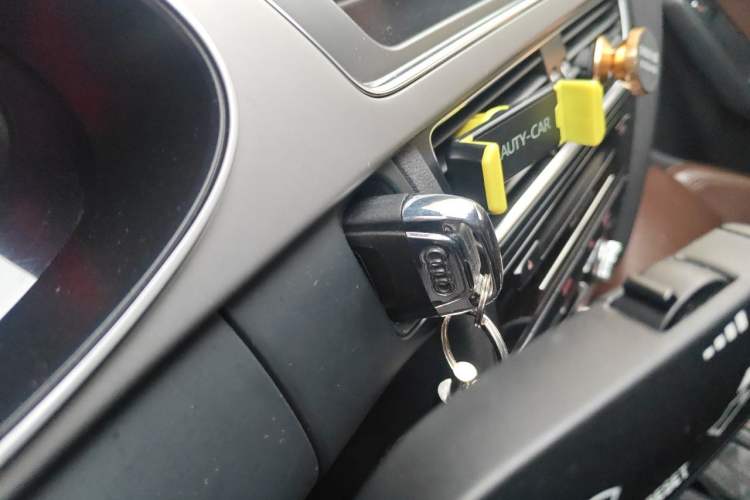 Used Audi A4 2013 40 TFSI allroad quattro Luxury Model Vehicle Key